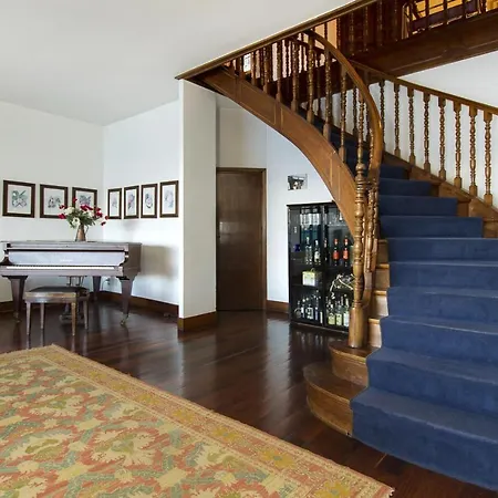 Vila Cinderella 5 Bedrooms 10 Pax *