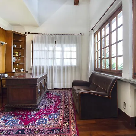 Cinderella 5 Bedrooms 10 Pax Vila