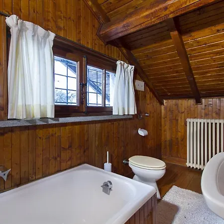 Cinderella 5 Bedrooms 10 Pax * Ispra
